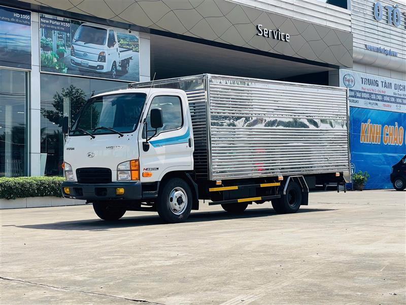 HYUNDAI N250SL THÙNG KÍN 2 TẤN 5