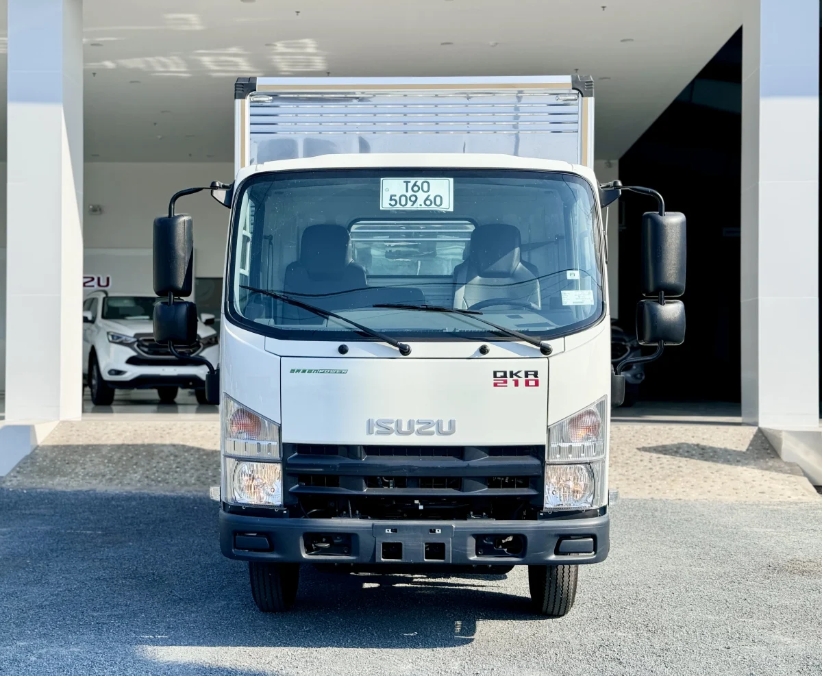 ISUZU QKR 210 THÙNG KÍN VÁCH ĐÚC GARAGE LƯỢM Ngoại thất 1
