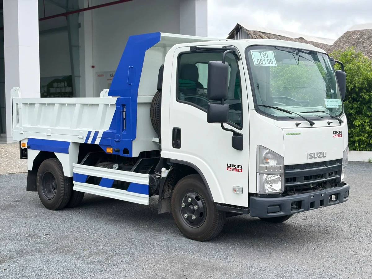ISUZU QKR 230 THÙNG BEN Ngoại thất 3