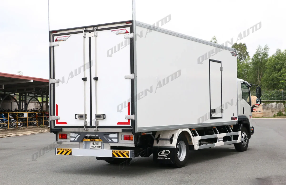 Isuzu FSR 700 THÙNG BẢO ÔN F1NEW QUYỀN AUTO Ngoại thất 4