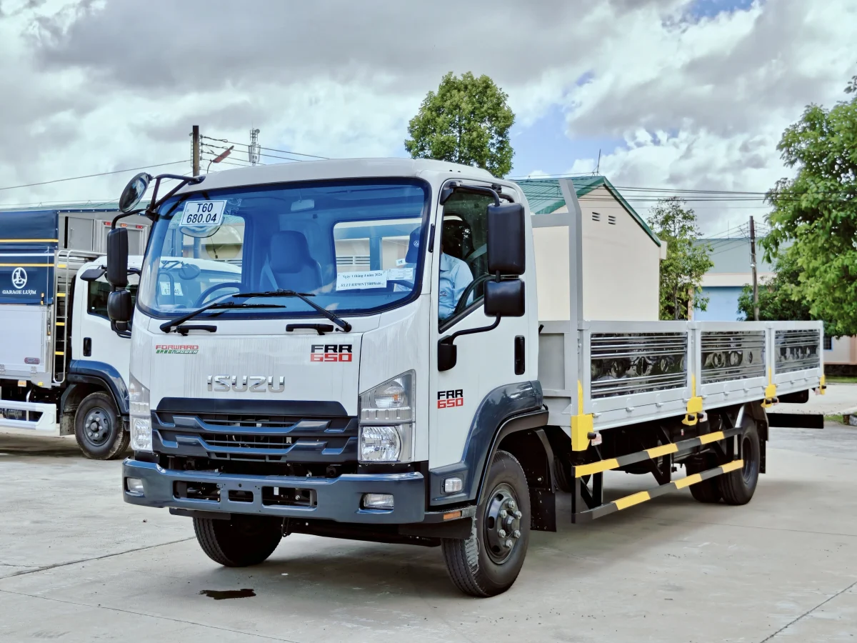 Isuzu FRR 650 Thùng Lửng Ngoại thất 1