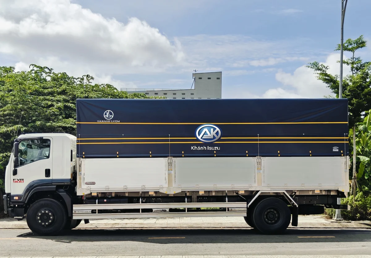 Isuzu FVR 900 8.6 Tấn Thùng Dài 7m4 Garage Lượm Ngoại thất 4